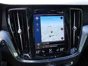 Volvo  T8 AWD Twin Engine R-Design STANDHZ LED 360