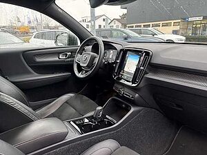 Volvo  D4 AWD R-Design EU6d-T *Kamera*SHZ* AHK Navi Leder digitales Cockpit Memory Sitz