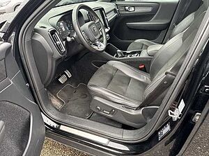 Volvo  D4 AWD R-Design EU6d-T *Kamera*SHZ* AHK Navi Leder digitales Cockpit Memory Sitz