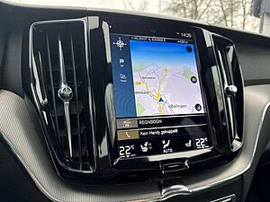 Volvo  T8 R-Design Recharge Plug-In Hybrid AWD StandHZG AHK Leder digitales Cockpit Mem