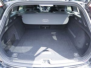 Volvo  T8 AWD Twin Engine R-Design STANDHZ LED