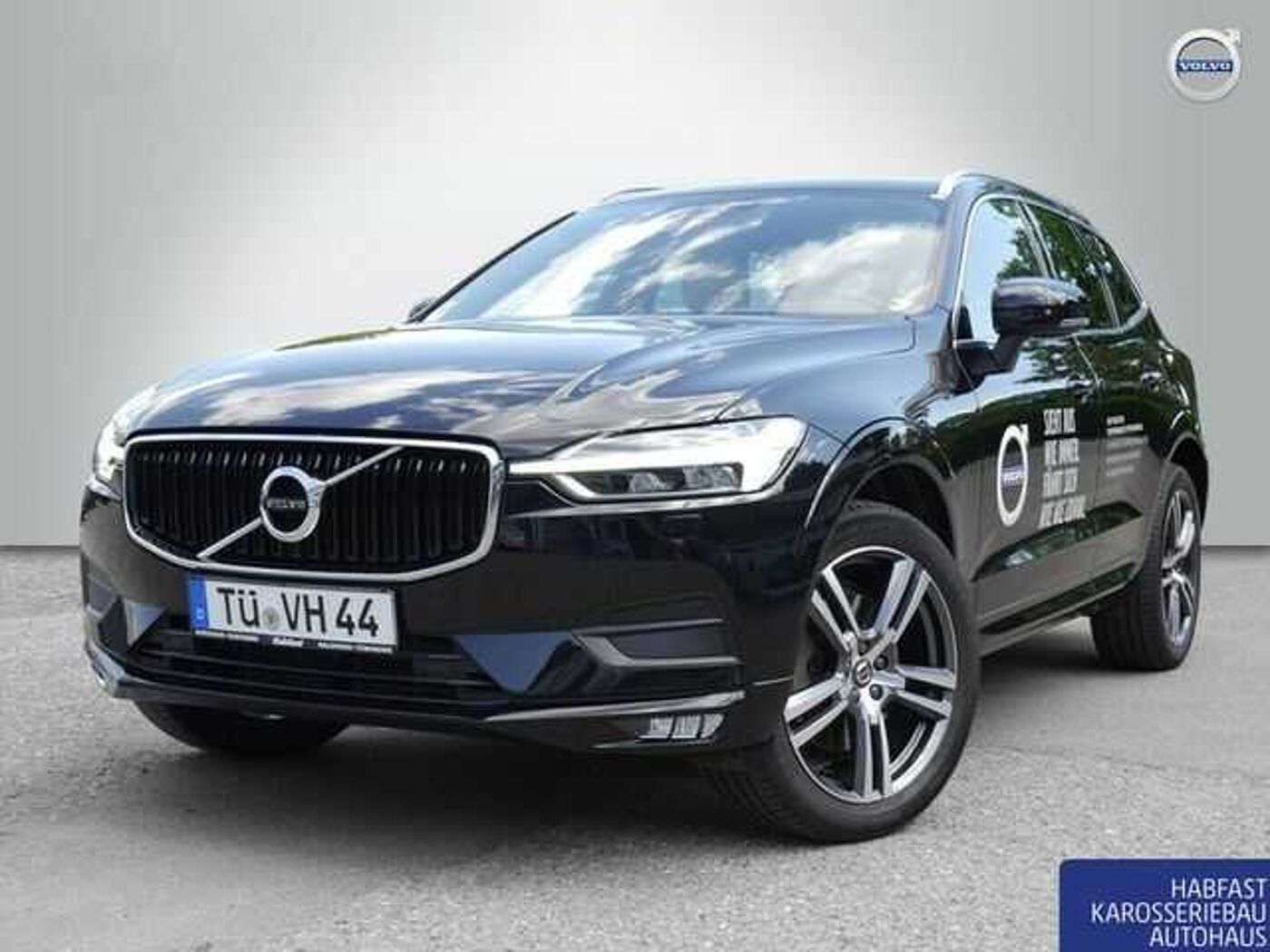 Volvo  D5 AWD Momentum KAMERA NAVI LED W-LAN EU6