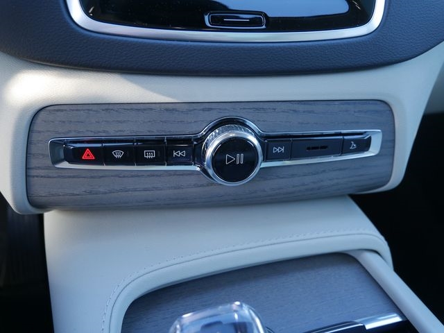 Volvo  Recharge T8 AWD Ultimate Bright STANDHZ LED