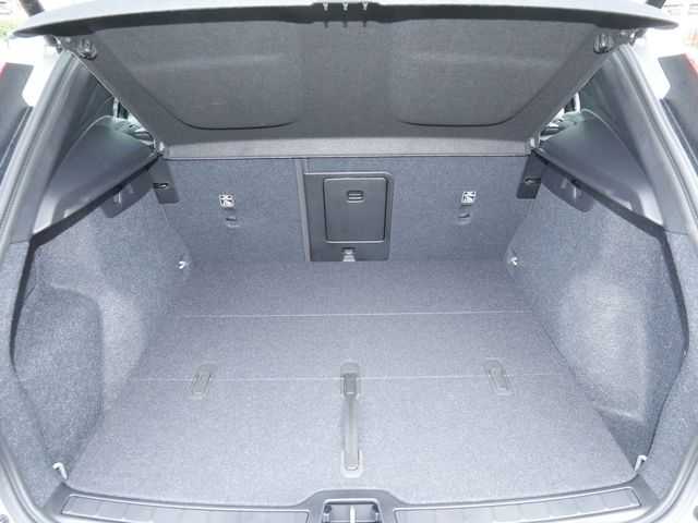 Volvo  RWD