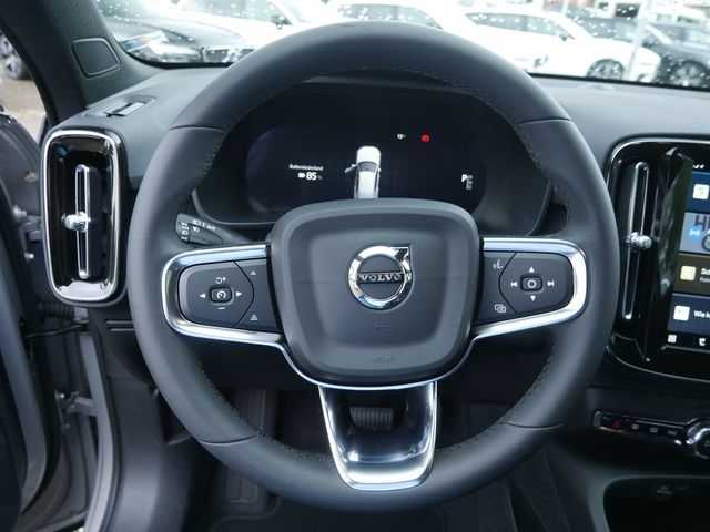 Volvo  RWD