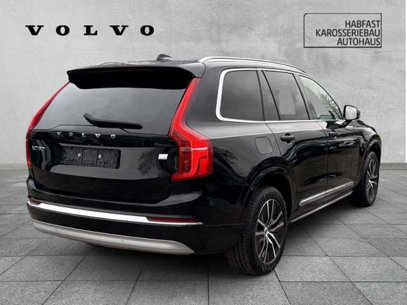 Volvo  Recharge T8 AWD Inscription Expression Plug-In EU6d 7-Sitzer HUD StandHZG AHK Na