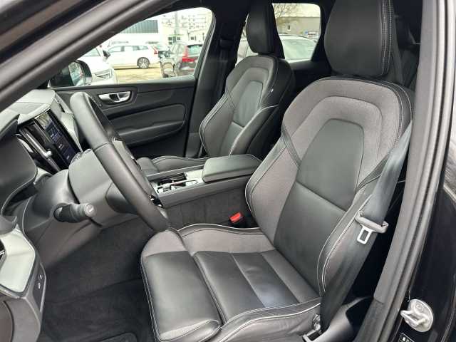 Volvo  Recharge T6 Plus Black Edition AHK ACC