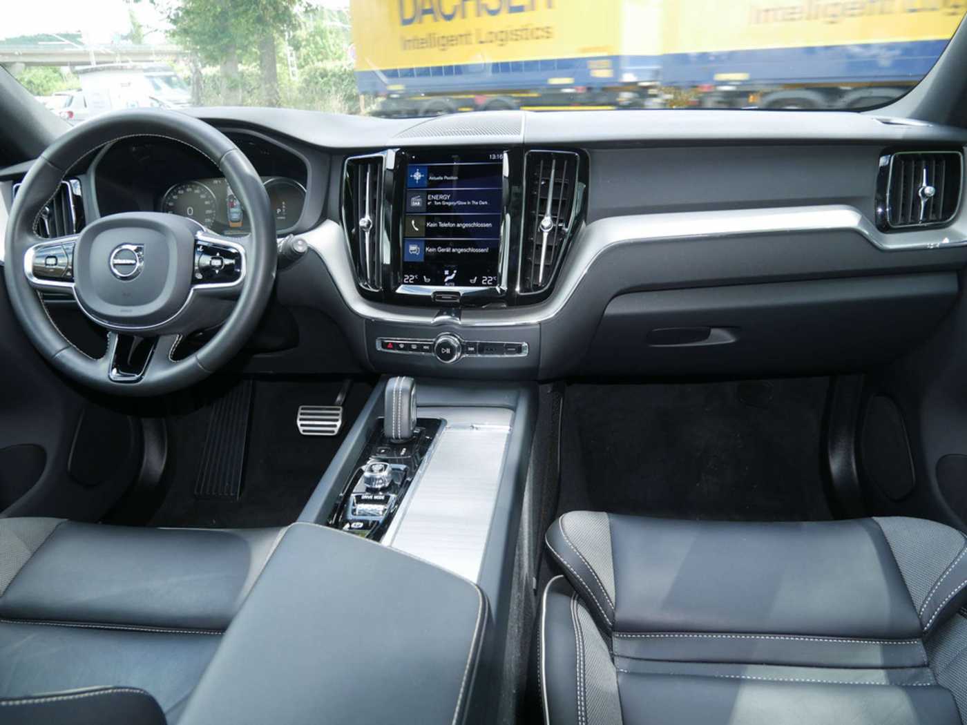 Volvo  T6 Recharge R-Design AWD NAVI AHK LED