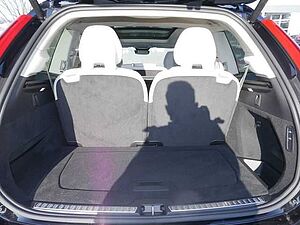 Volvo  Recharge T8 AWD Ultimate Bright STANDHZ LED
