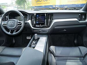 Volvo  T6 Recharge R-Design AWD NAVI AHK LED