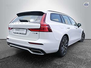 Volvo  Recharge T6 AWD R-Design KAMERA NAVI LED