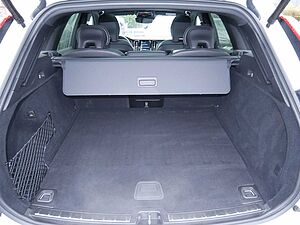 Volvo  T8 Twin Engine R-Design AWD H/K NAVI LED