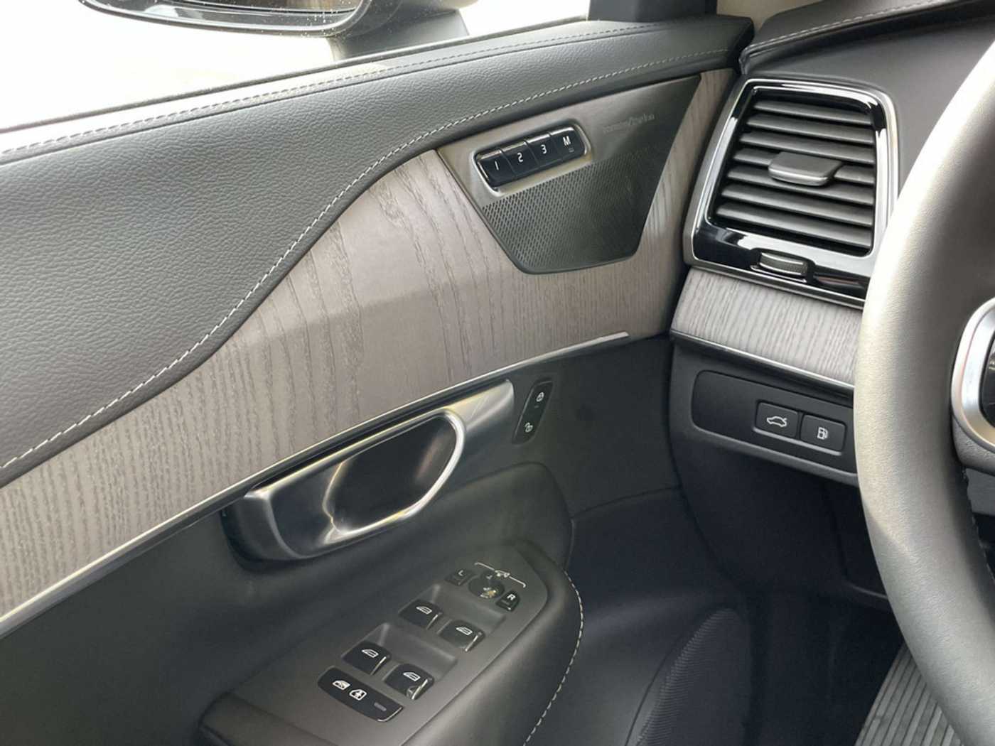 Volvo  T8 Plus Bright Recharge AWD 360° | LICHT-PAKET | 21'