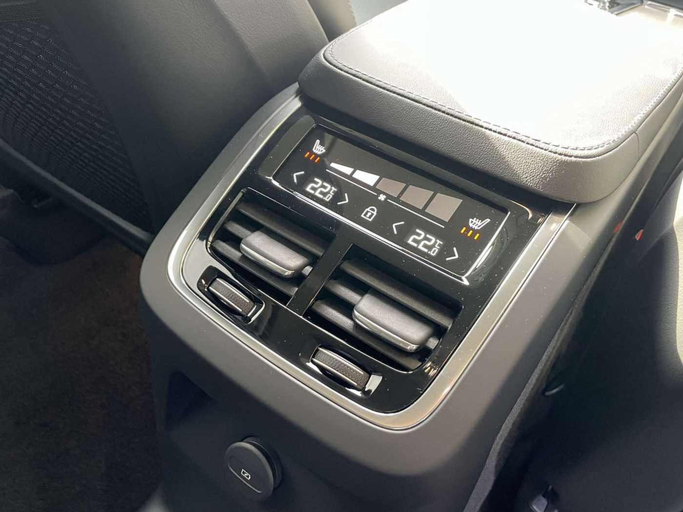 Volvo  T8 Plus Bright Recharge AWD 360° | LICHT-PAKET | 21'