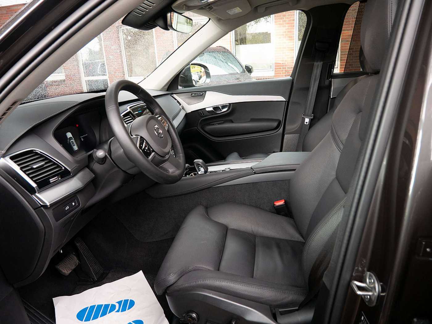 Volvo  T8 AWD Recharge Plug-In Hybrid Plus Bright