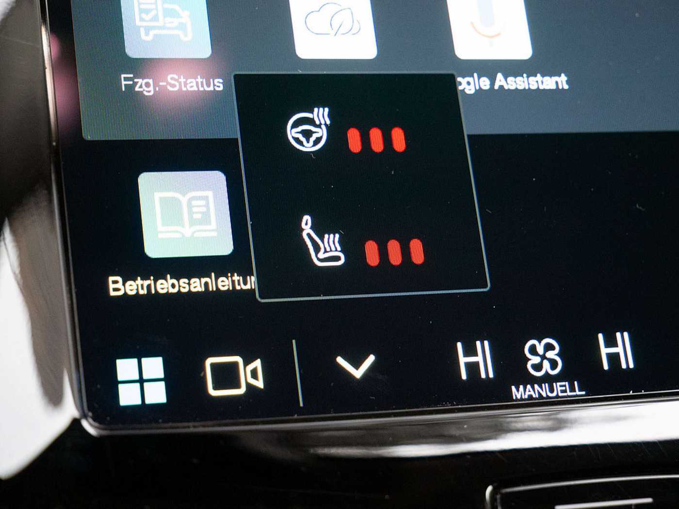 Volvo  T8 AWD Recharge Plug-In Hybrid Plus Bright