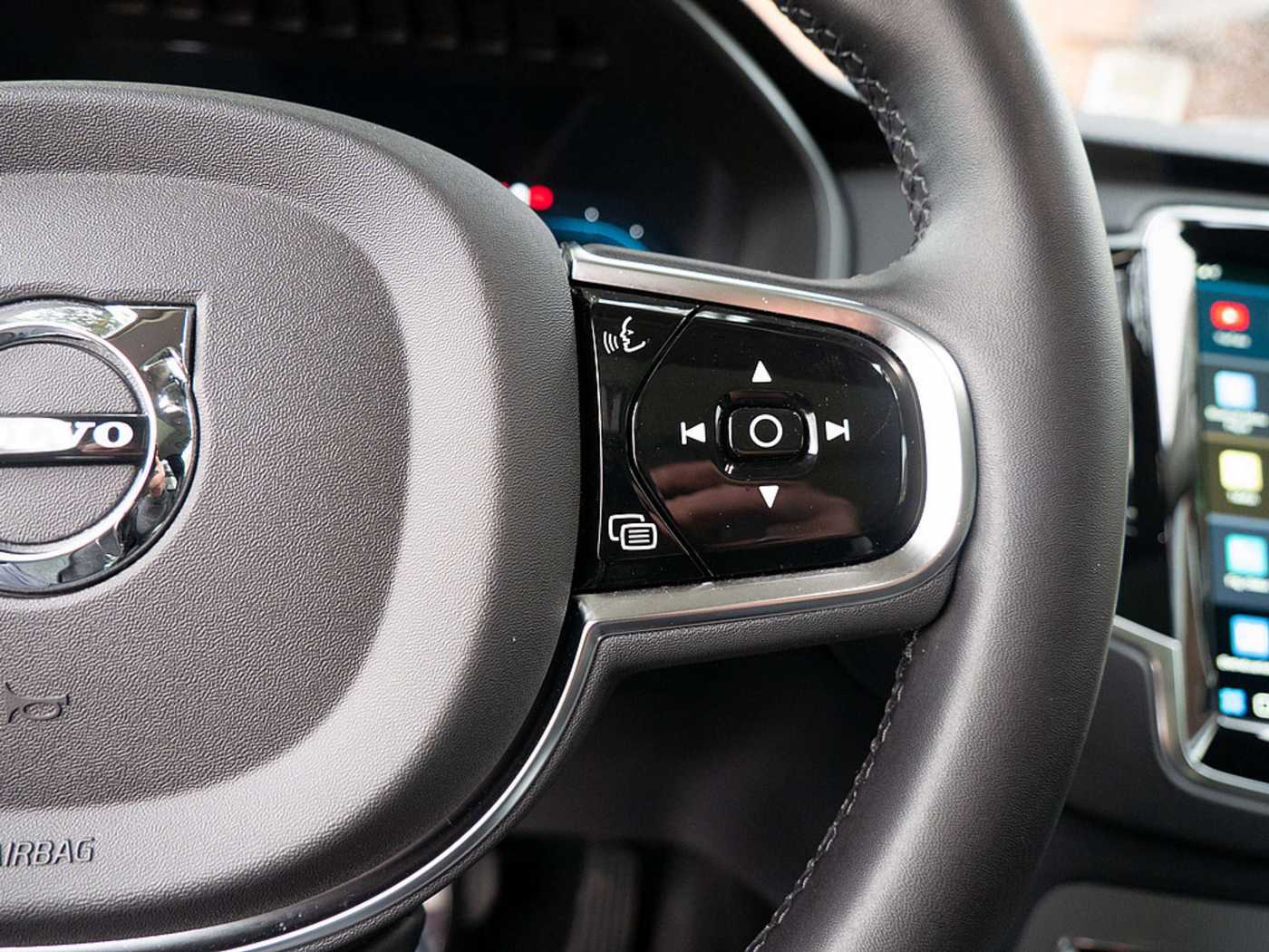 Volvo  T8 AWD Recharge Plug-In Hybrid Plus Bright