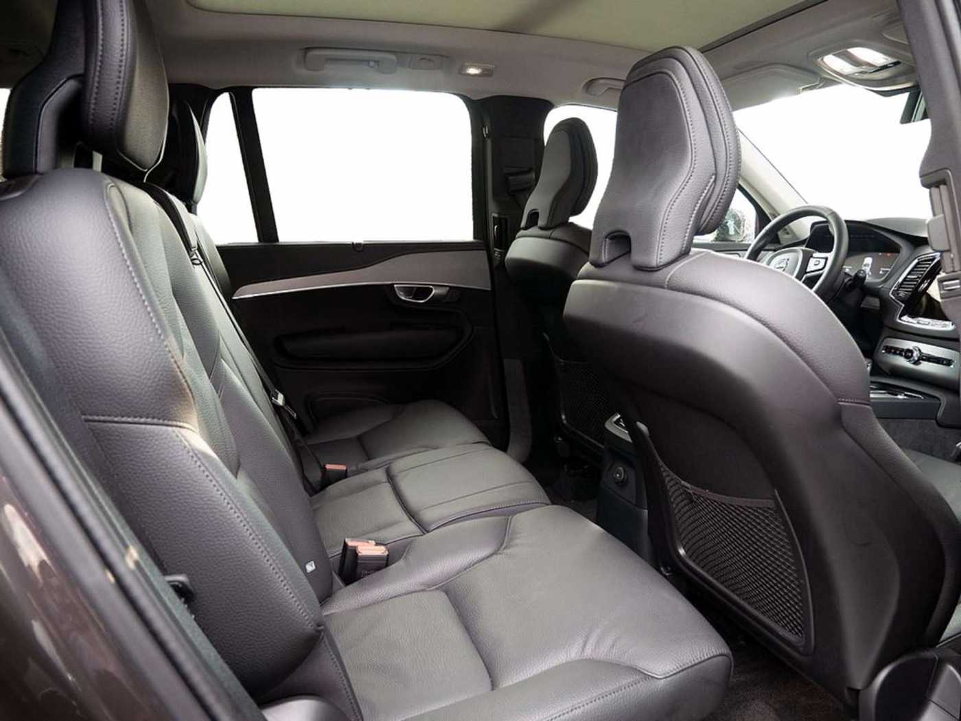 Volvo  T8 AWD Recharge Plug-In Hybrid Plus Bright