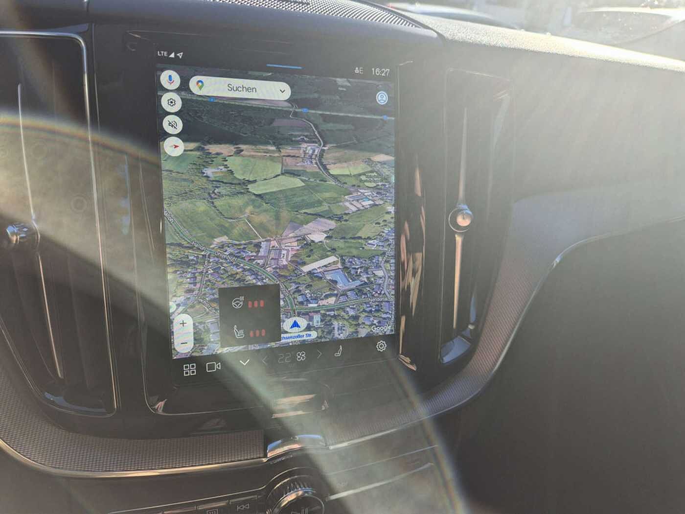 Volvo  T6 AWD Recharge Plug-In Hybrid Plus Dark