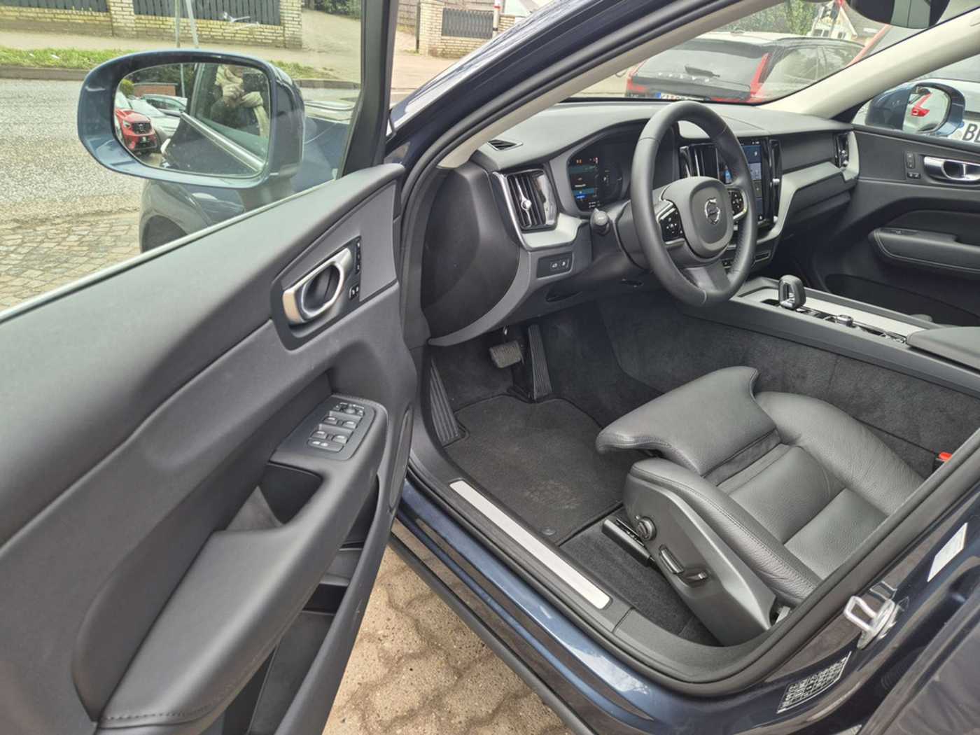 Volvo  T8 Recharge Plus Bright Plug-In Hybrid AWD