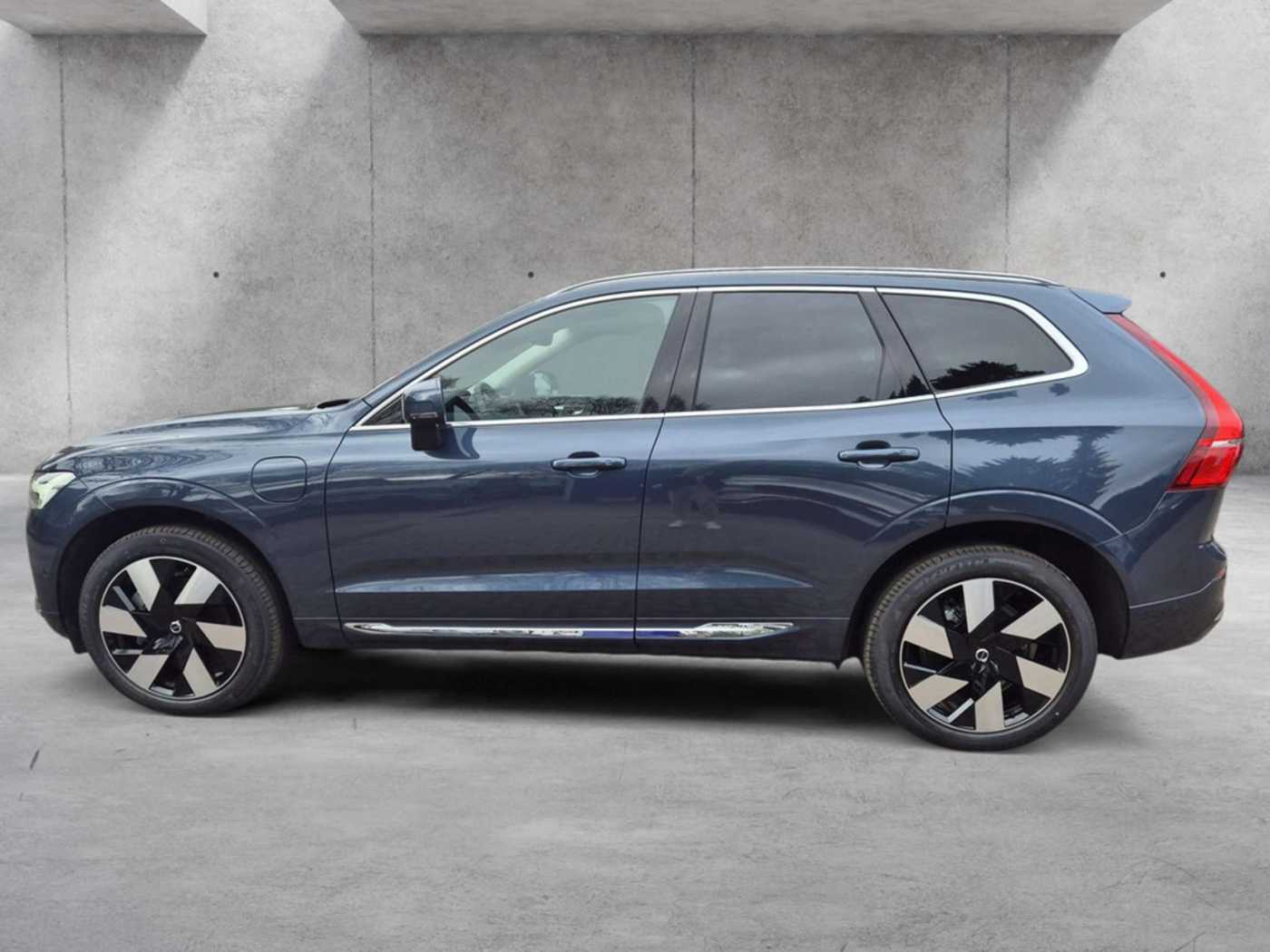 Volvo  T8 Recharge Plus Bright Plug-In Hybrid AWD