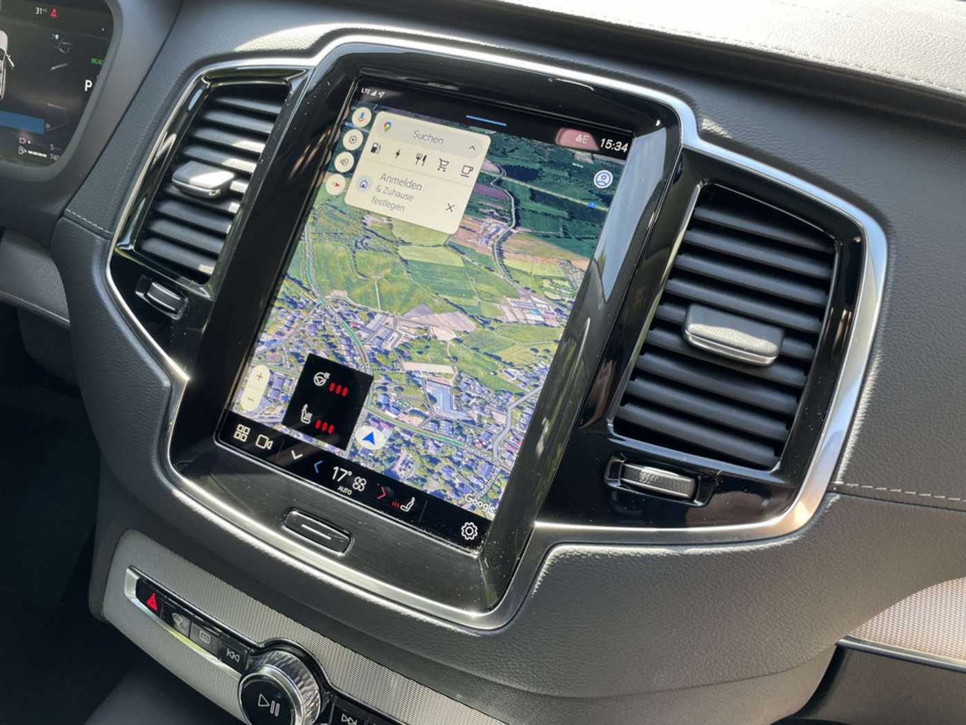 Volvo  T8 Plus Bright Recharge Plug-In Hybrid AWD