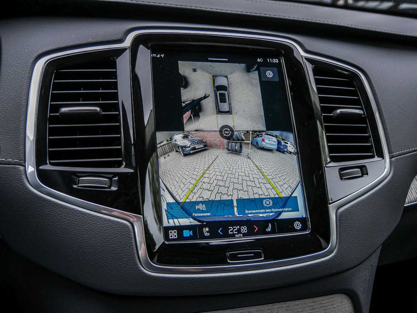 Volvo  T8 Ultra Bright Recharge Plug-In Hybrid AWD