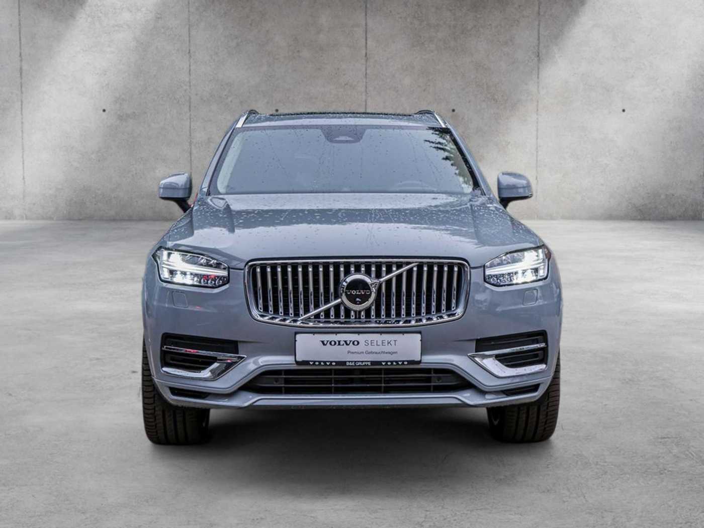 Volvo  T8 Ultra Bright Recharge Plug-In Hybrid AWD