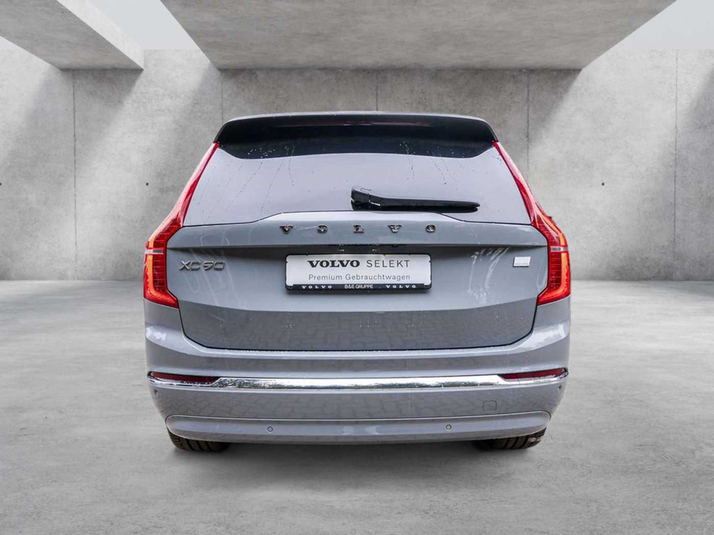 Volvo  T8 Ultra Bright Recharge Plug-In Hybrid AWD