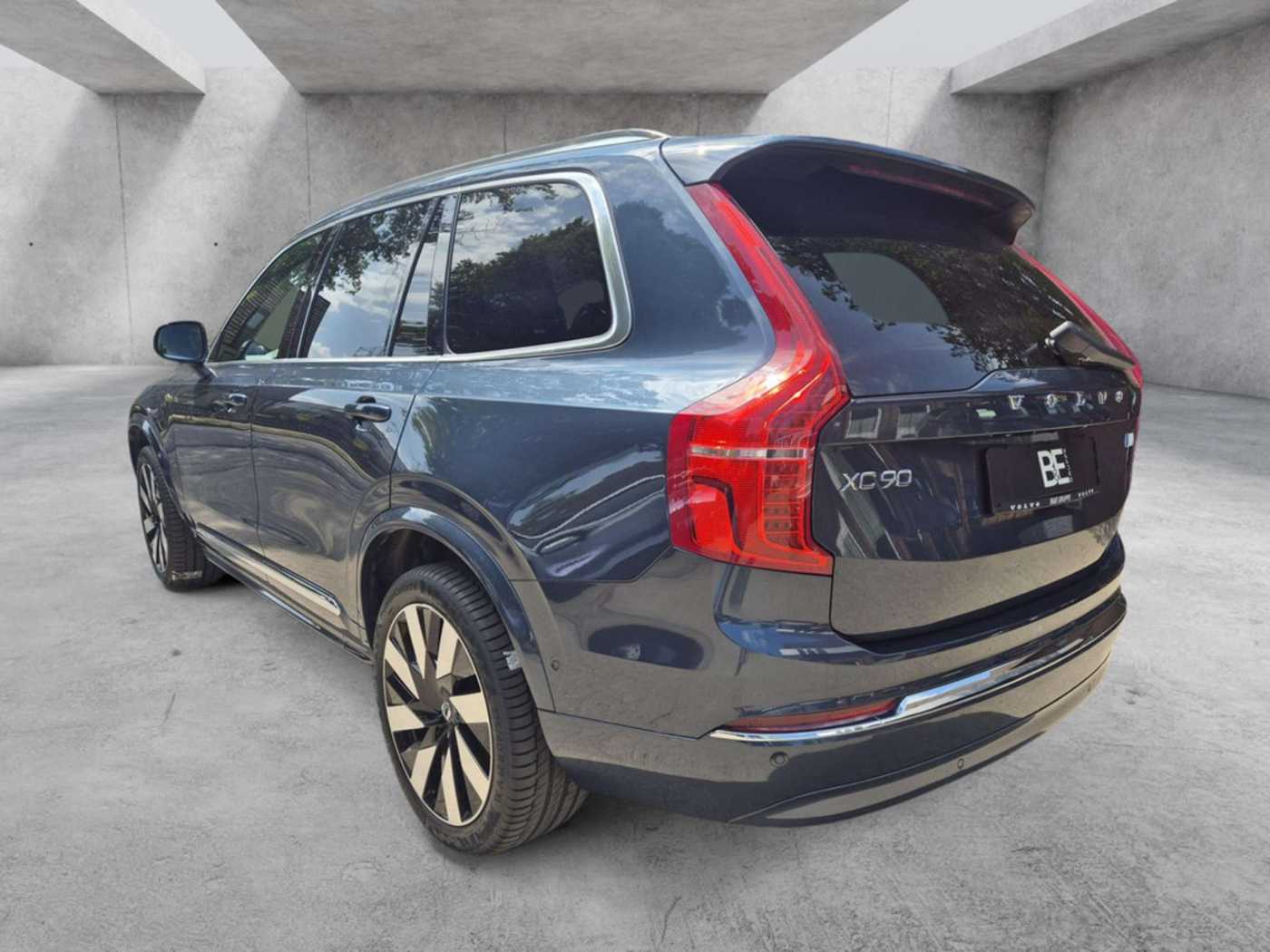 Volvo  T8 Plus Bright Recharge Plug-In Hybrid AWD