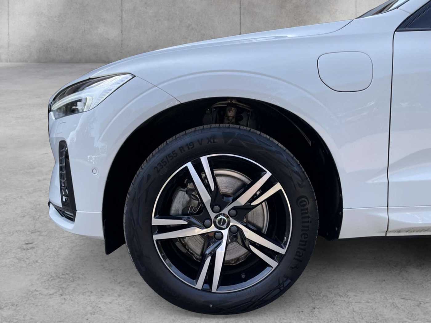 Volvo  T6 AWD Recharge R-Design LONG RANGE | AHK | 360° |