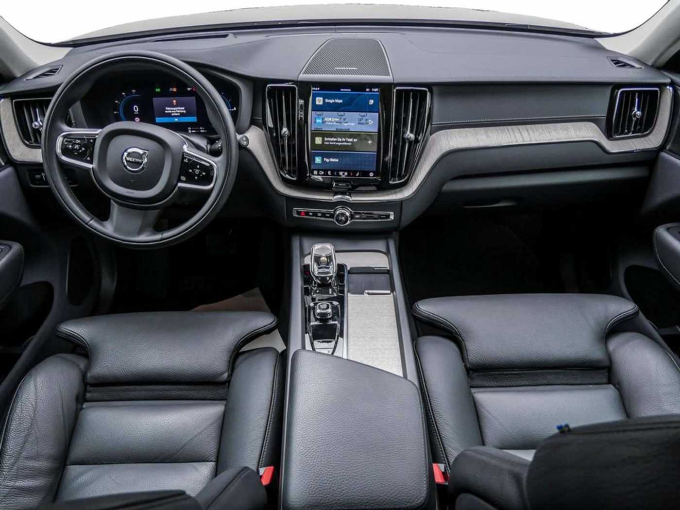 Volvo  T8 AWD Inscription Recharge Plug-In Hybrid