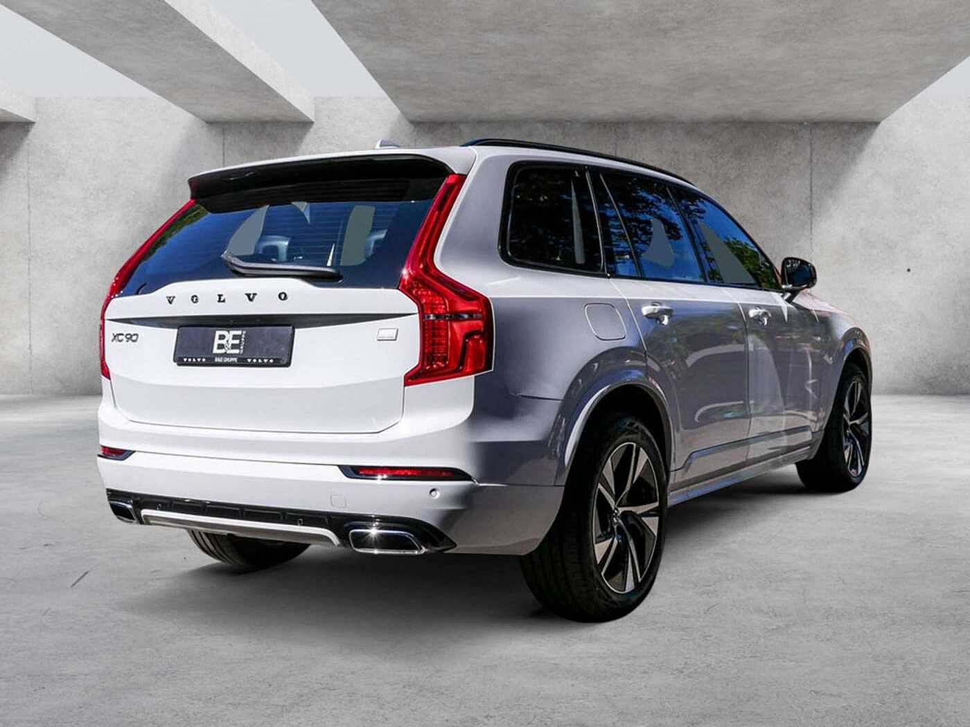 Volvo  T8 AWD Recharge Plug-In Hybrid R-Design