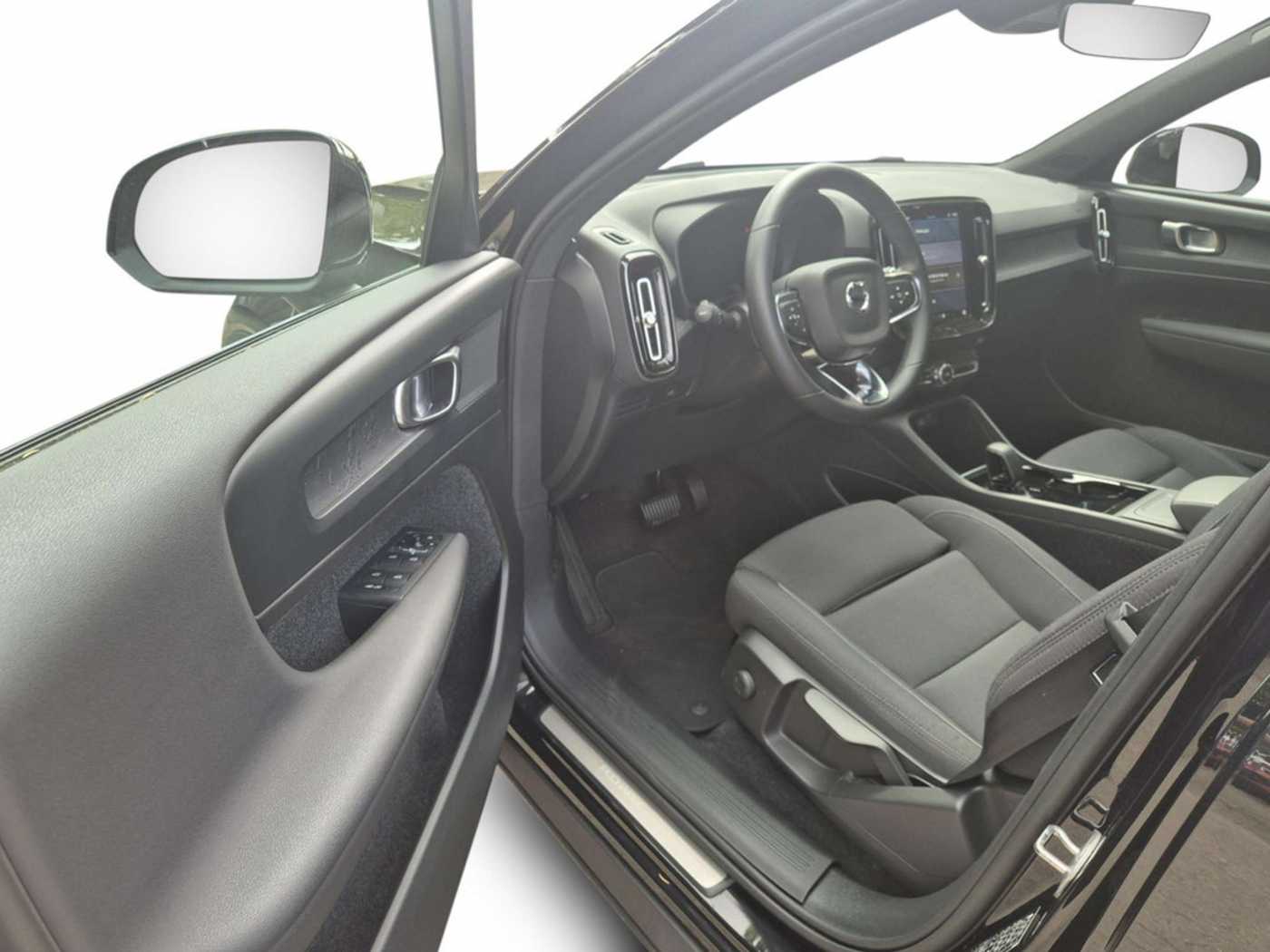 Volvo  Plus Recharge Pure Electric AHK | FACELIFT | 1. HD
