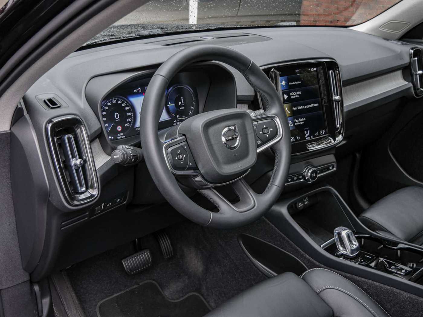 Volvo  T4 Inscription Recharge Plug-In Hybrid