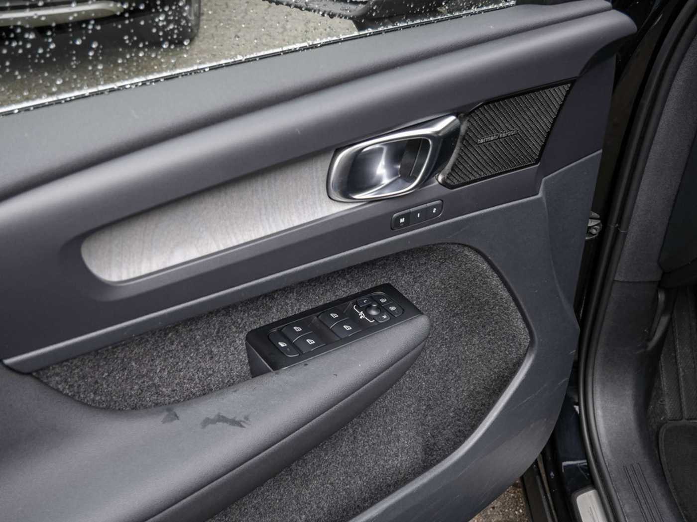 Volvo  T4 Inscription Recharge Plug-In Hybrid