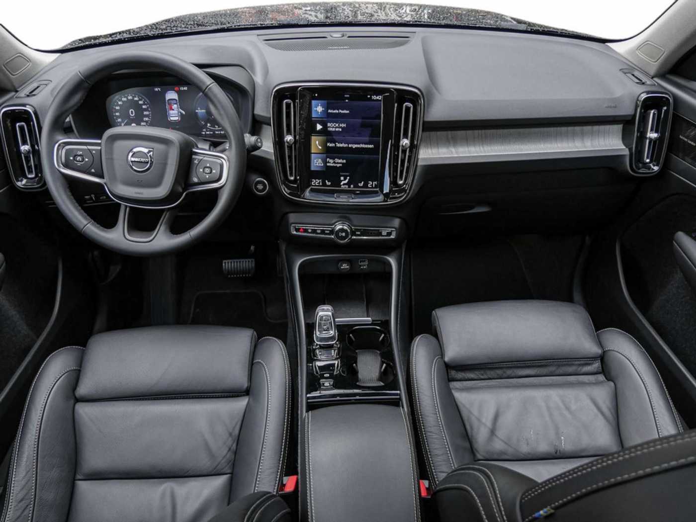 Volvo  T4 Inscription Recharge Plug-In Hybrid