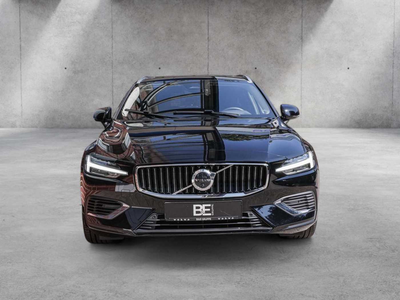 Volvo  T8 Plus Bright Recharge Plug-In Hybrid AWD