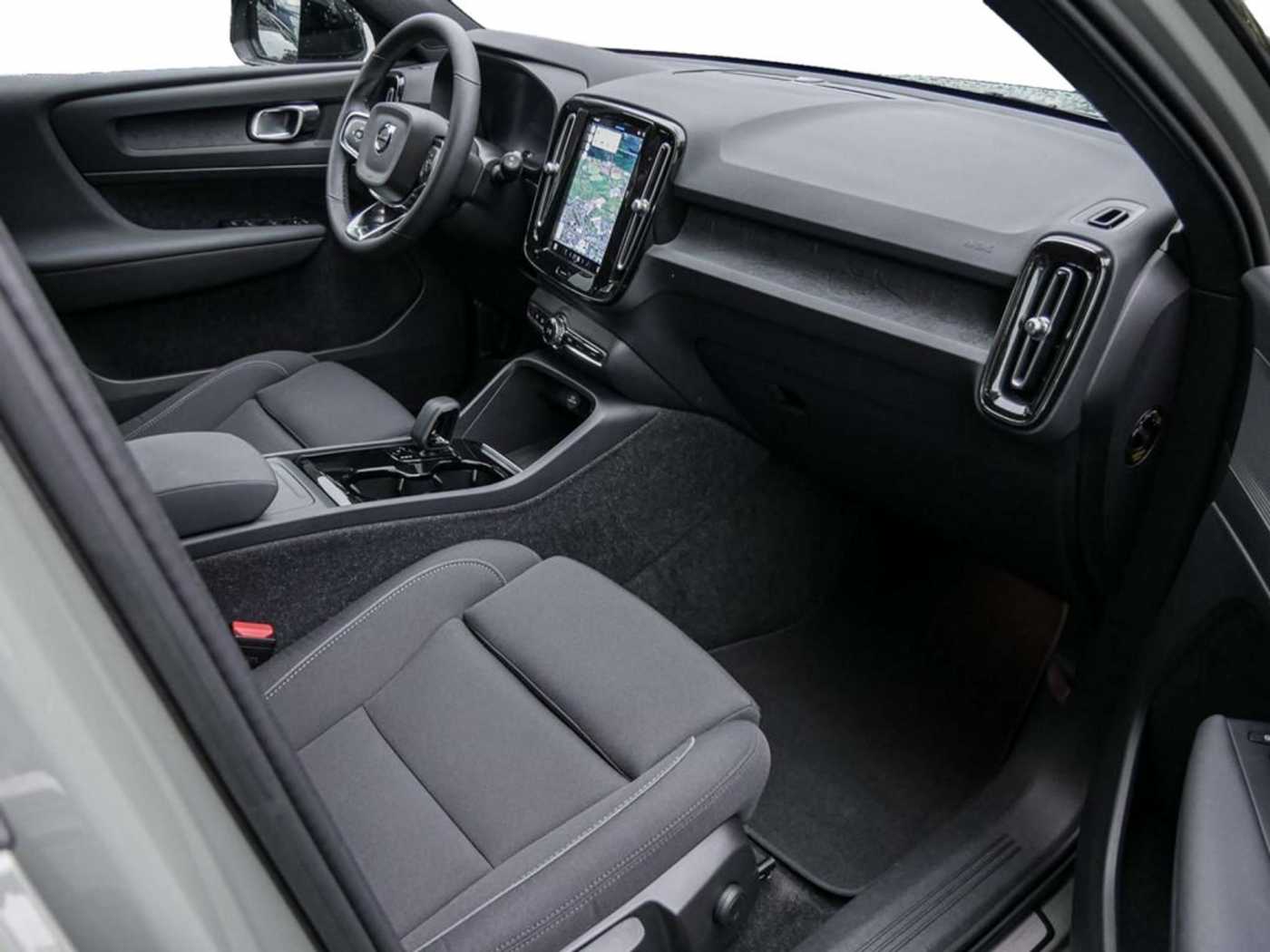 Volvo  Core Recharge Pure Electric Anhängerkupplung | 1. Hand