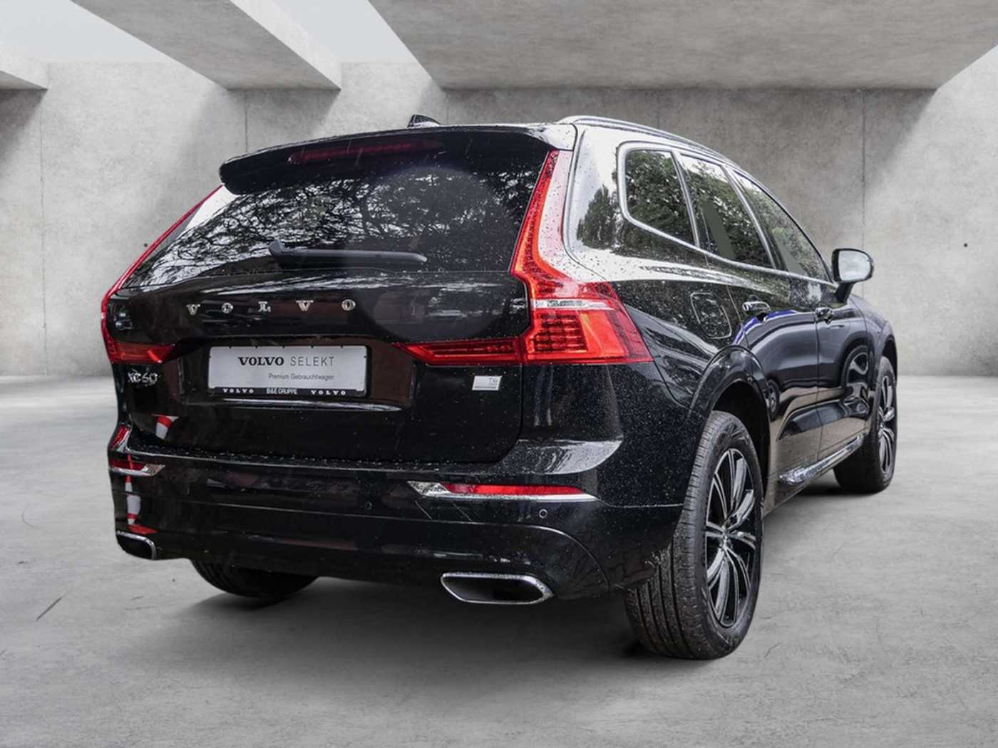 Volvo  T6 Inscription Expression Recharge Plug-In Hybrid