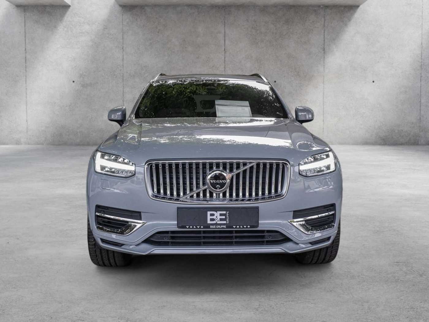 Volvo  T8 Plus Bright Recharge Plug-In Hybrid AWD