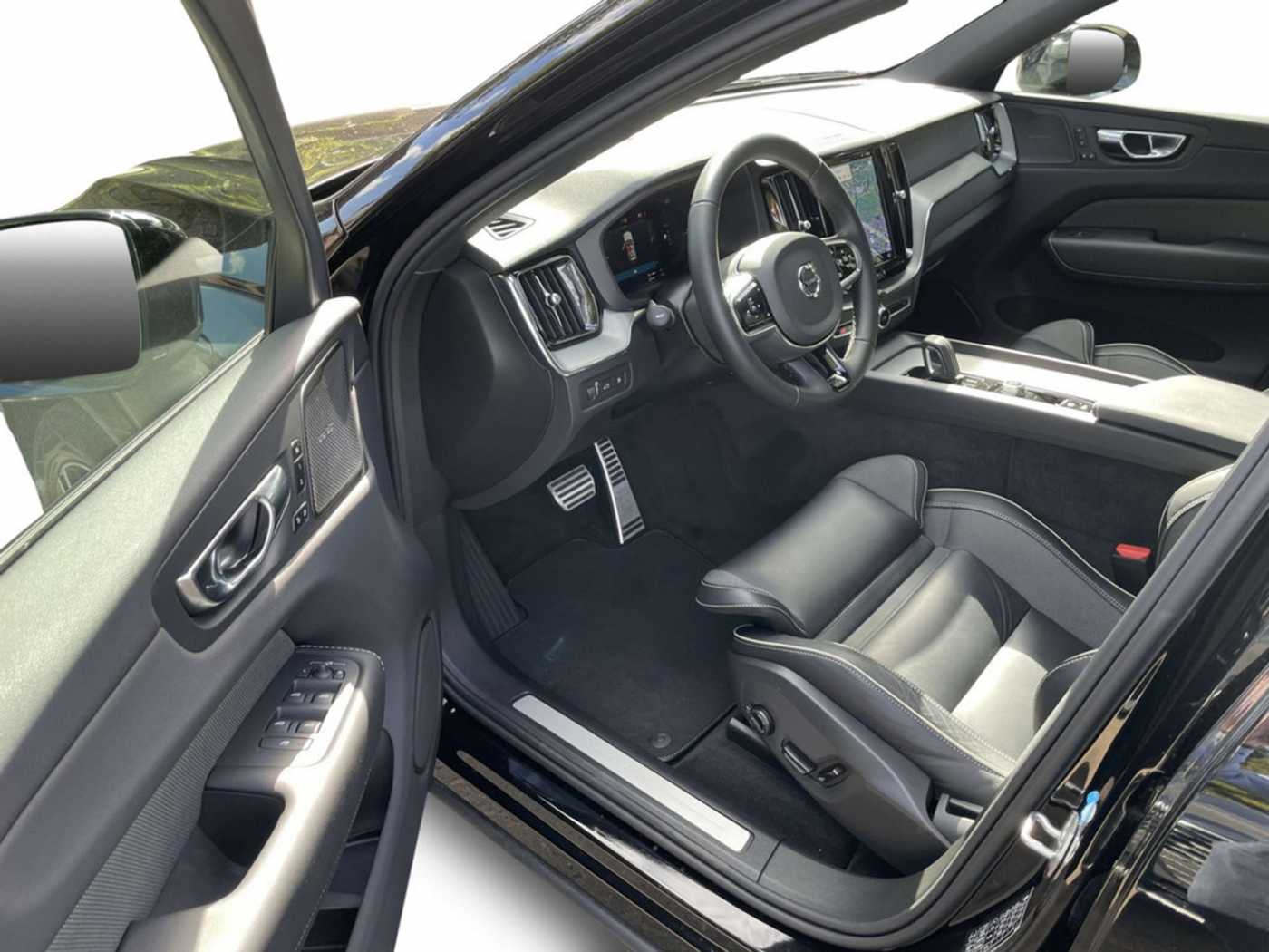 Volvo  T6 R Design Recharge Plug-In Hybrid AWD