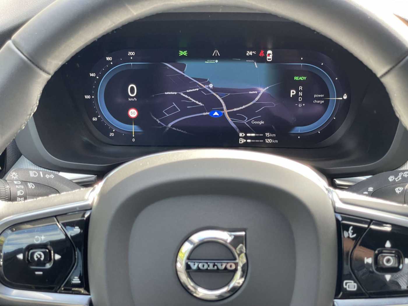 Volvo  T6 R Design Recharge Plug-In Hybrid AWD