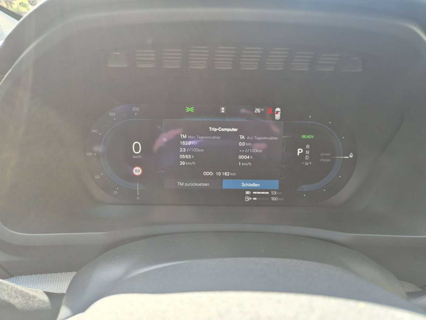 Volvo  T8 Core Recharge Plug-In Hybrid AWD ACC