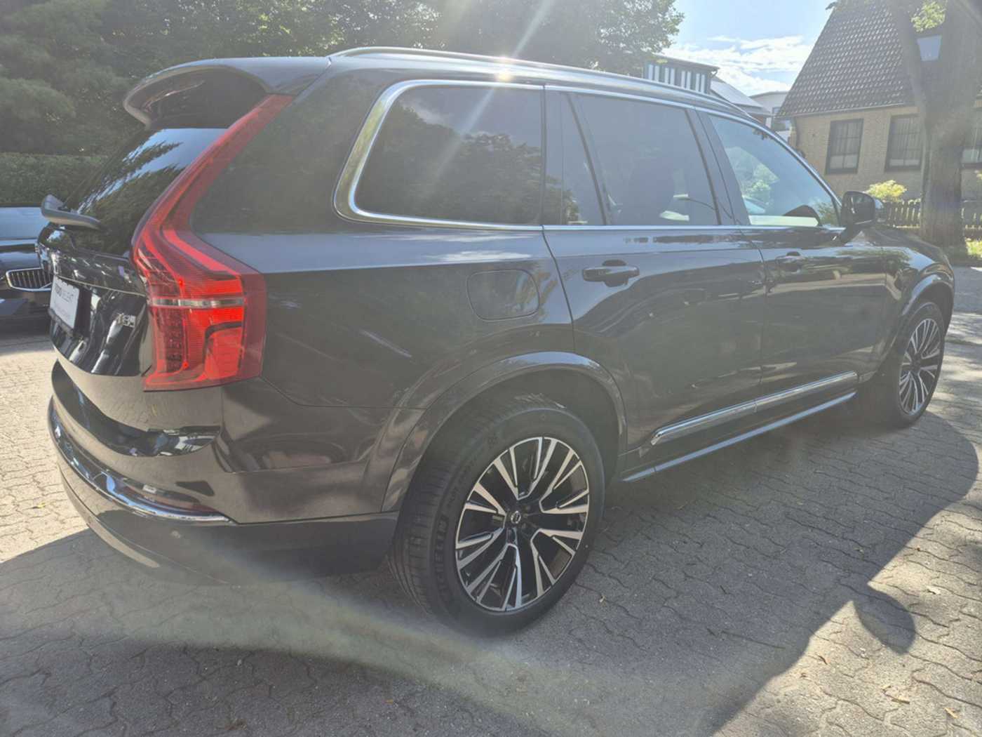 Volvo  T8 Core Recharge Plug-In Hybrid AWD ACC