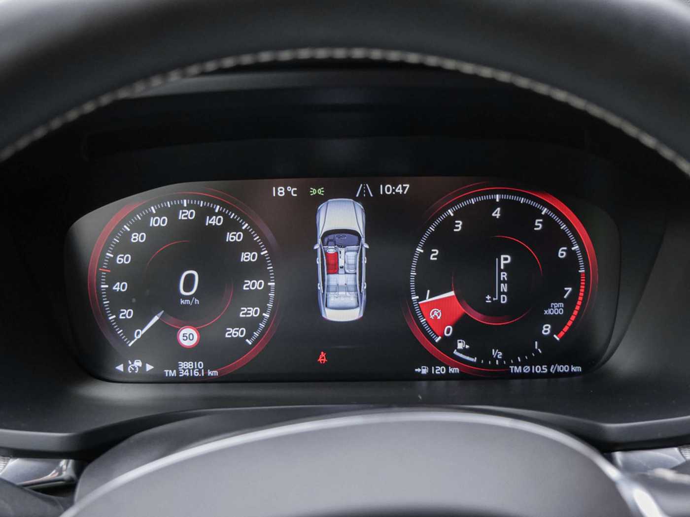 Volvo  T4 Geartronic R-Design HUD LED PANO 360°