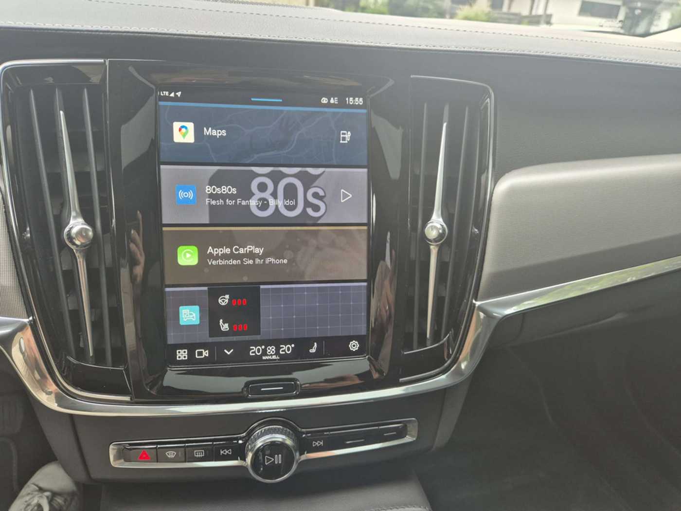 Volvo  T8 Ultimate Dark Recharge Plug-In Hybrid AWD
