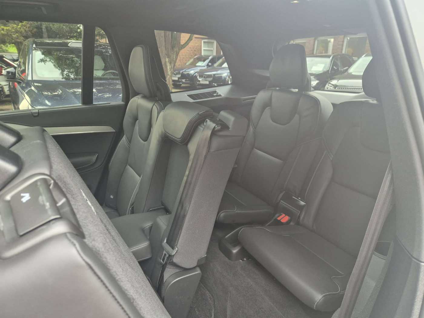 Volvo  T8 Plus Bright Recharge Plug-In Hybrid AWD