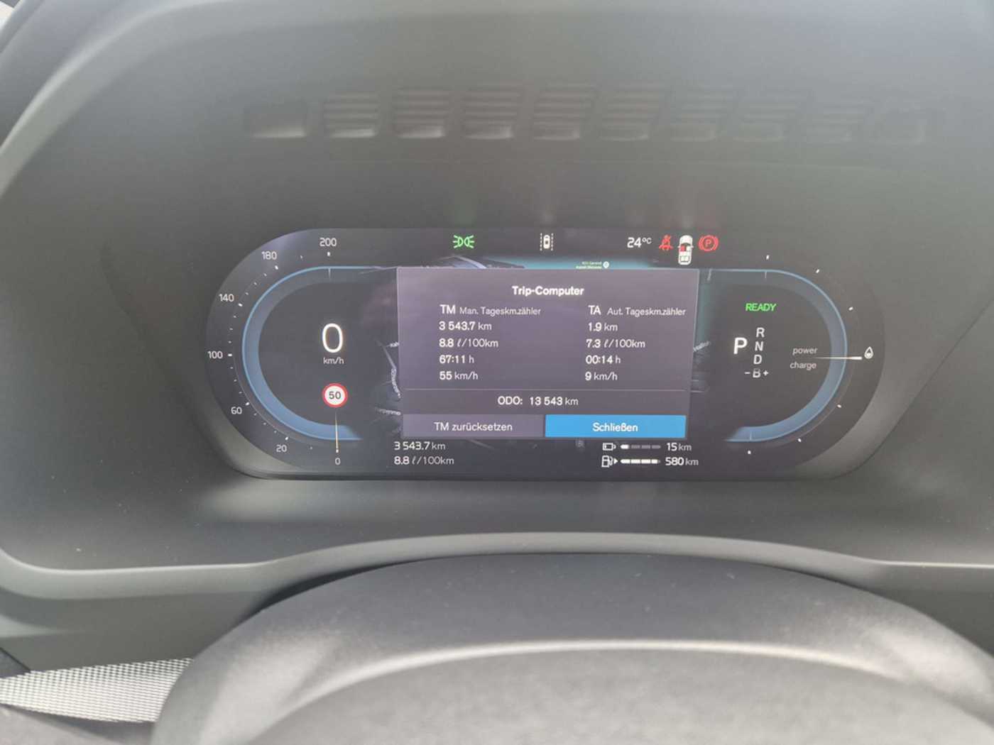 Volvo  T8 Plus Bright Recharge Plug-In Hybrid AWD