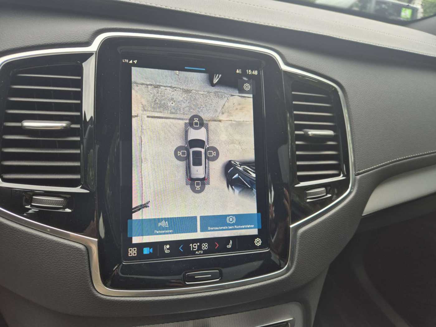 Volvo  T8 Plus Bright Recharge Plug-In Hybrid AWD